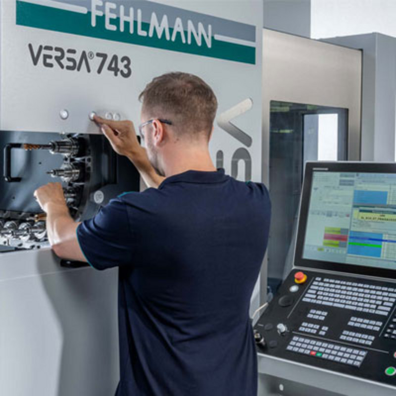 3-Achs-Bearbeitungszentrum Fehlmann VERSA 743 - Werkzeugwechsel